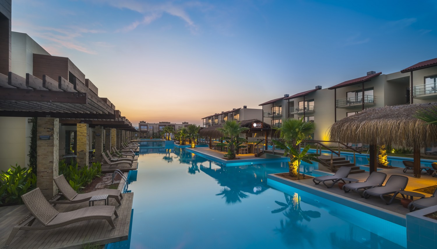 concorde luxury pool view villas